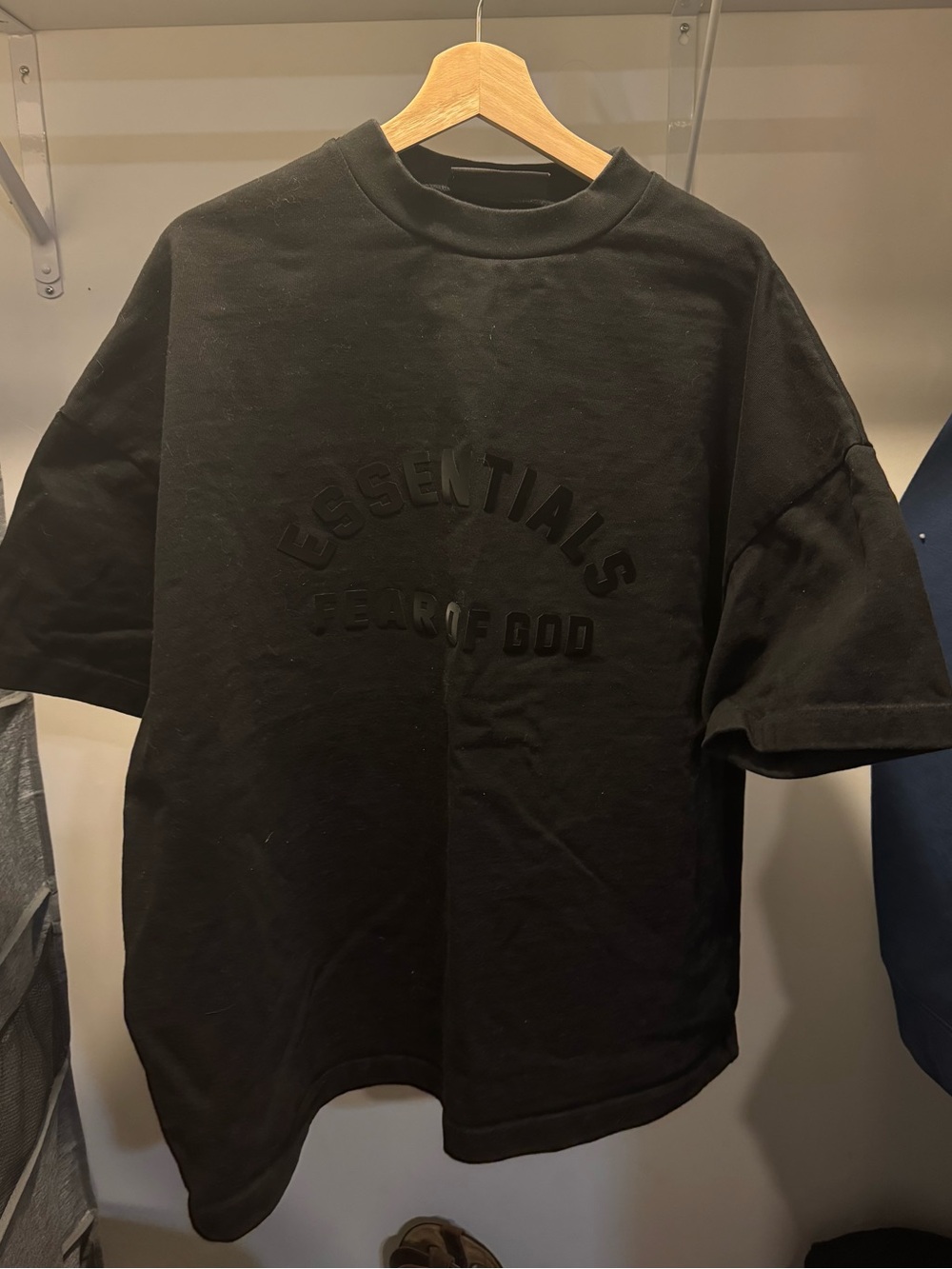 Essentials Black Raised-Logo Short Sleeve Tee